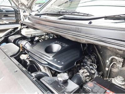 2016 Hyundai​ H-1 2.5 Elite   เครดิตดีฟรีดาวน์ รูปที่ 5